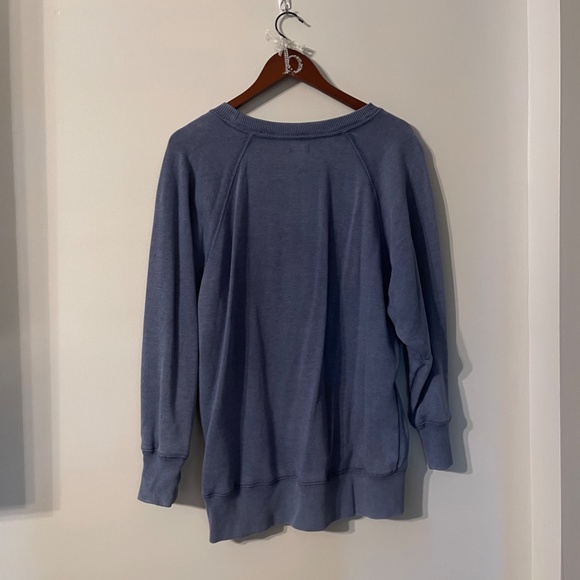 Aerie Over Sized Sweater - Picture 2 of 3